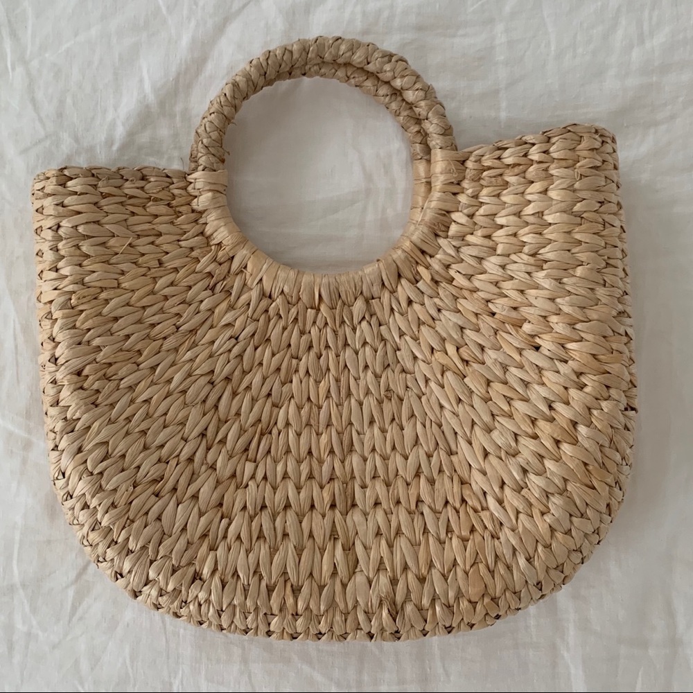 Woven basket bag